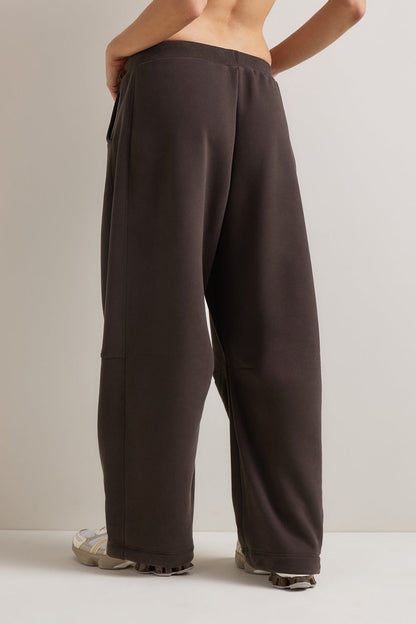 Barrel Leg Jogger - Americano